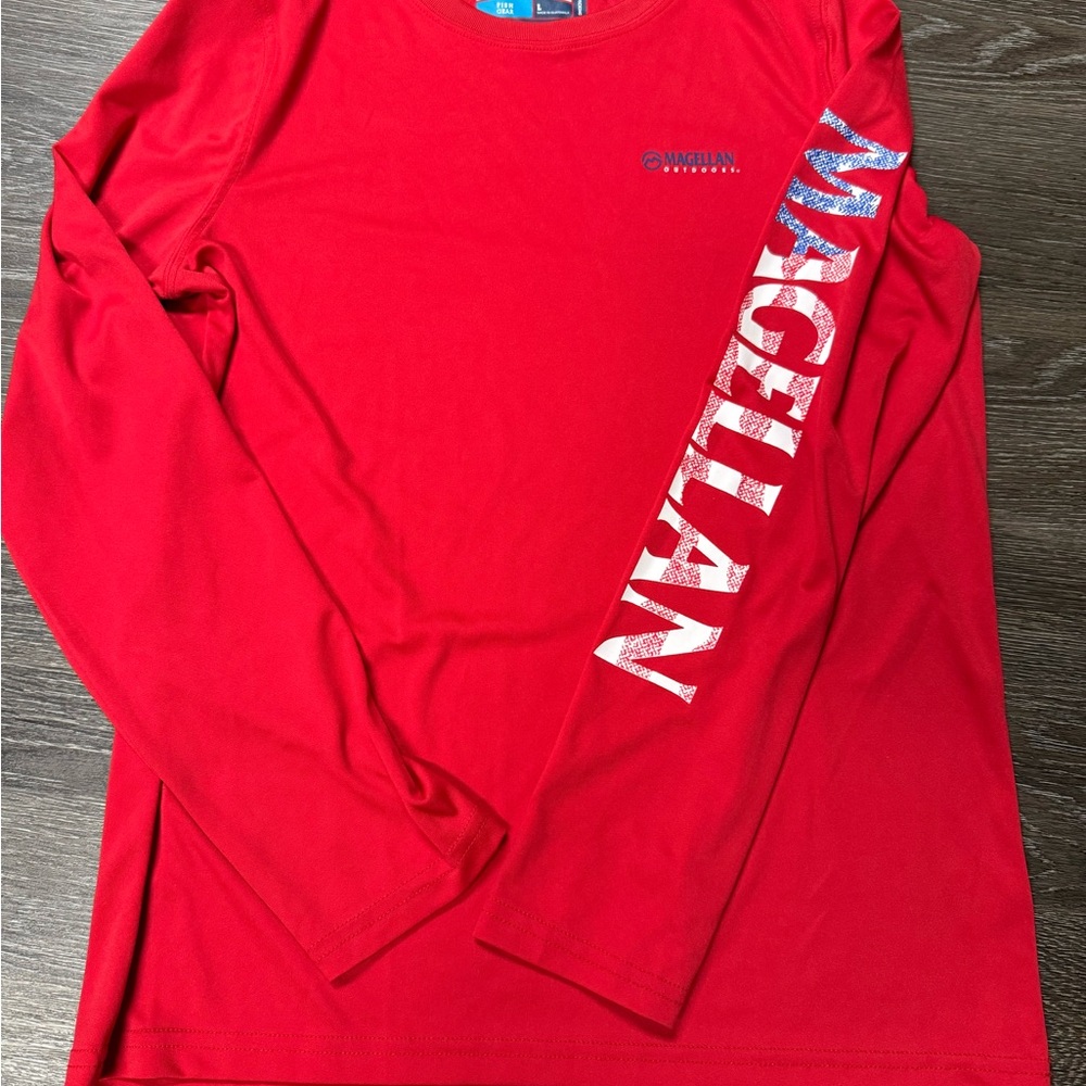 Magellan Red boys large Long Sleeve Shirt